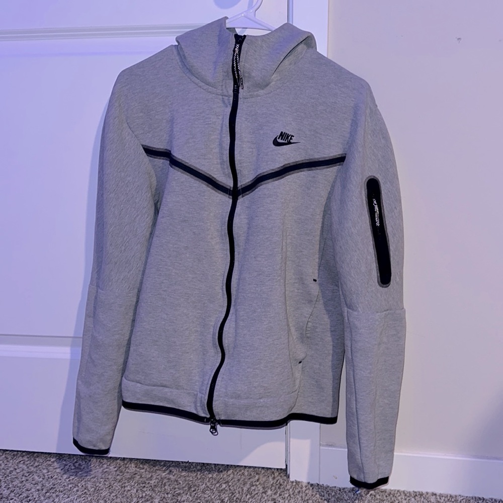 Grey Nike Tech